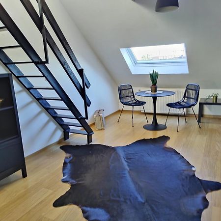 B&B Leopold & Appartementen Saint-Trond Extérieur photo