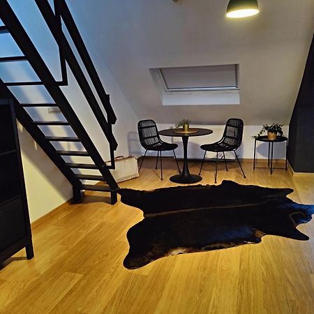 B&B Leopold & Appartementen Saint-Trond Extérieur photo