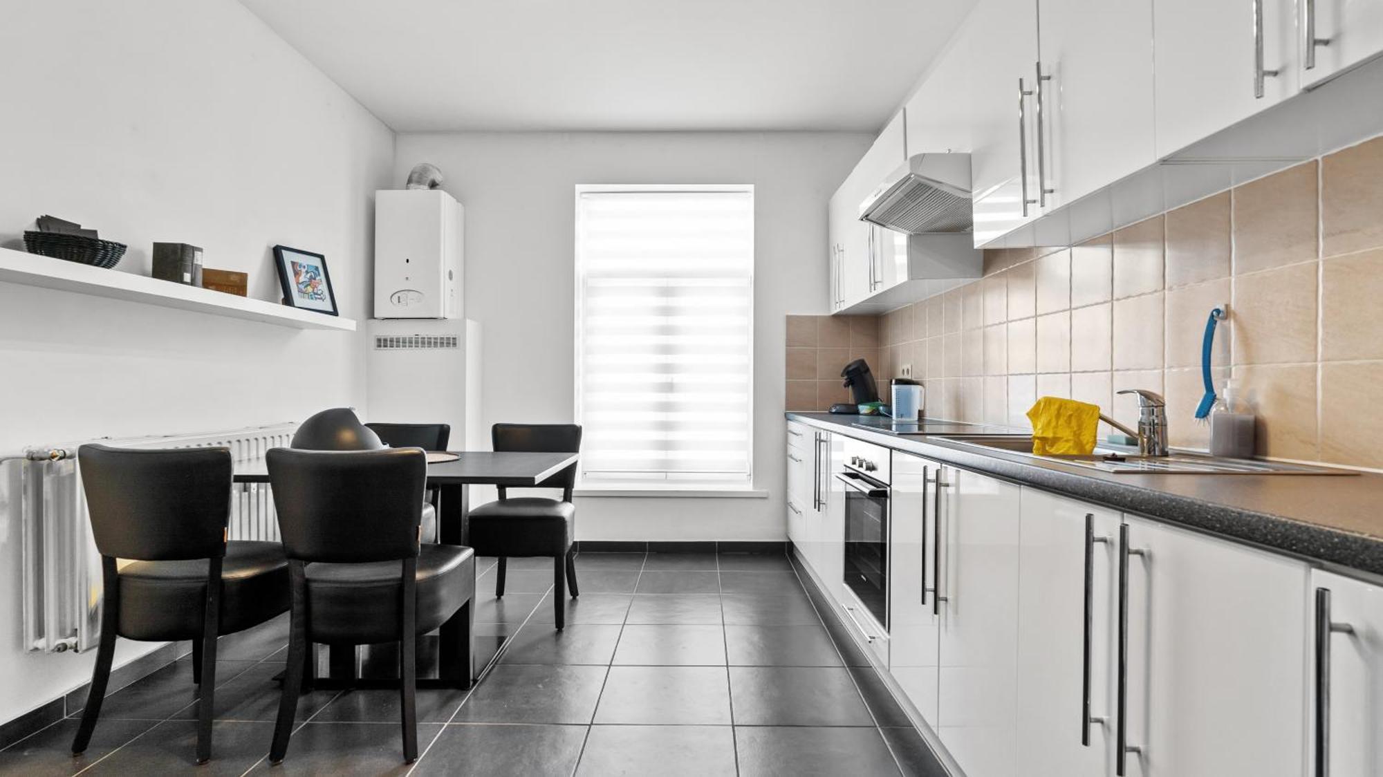 B&B Leopold & Appartementen Saint-Trond Extérieur photo