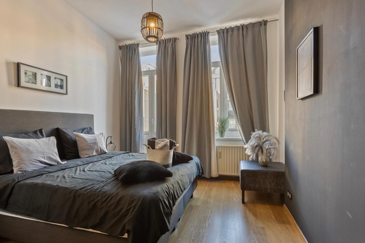 B&B Leopold & Appartementen Saint-Trond Extérieur photo